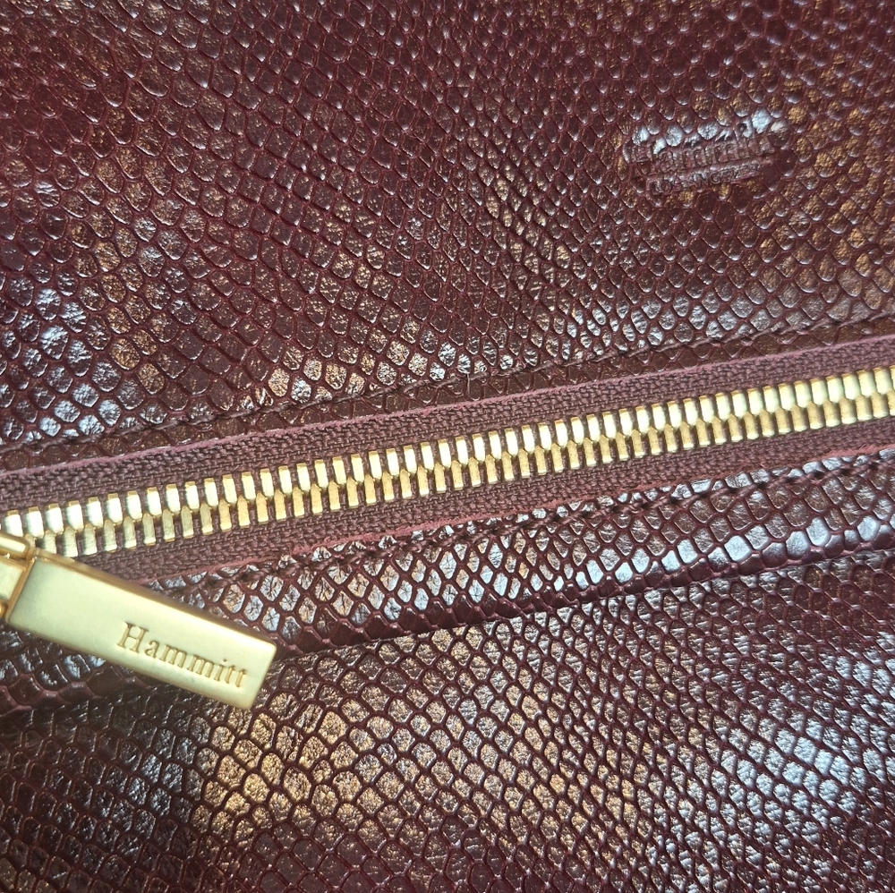 Rare Hammitt VIP Medium Bag Red Wine Burgundy Snake Brushed Gold Hardware - Picture 5 of 16